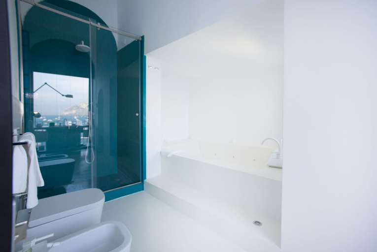 Bathroom 5, Miramare Sea Resort & Spa, Napoli