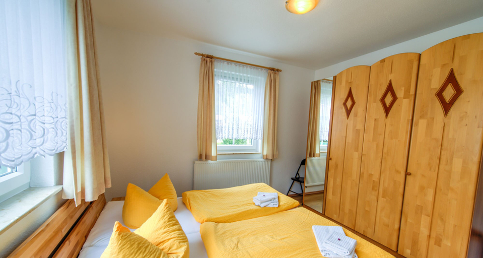 Bedroom 2, Ferienanlage Zum Wildbach Schierke, Harz