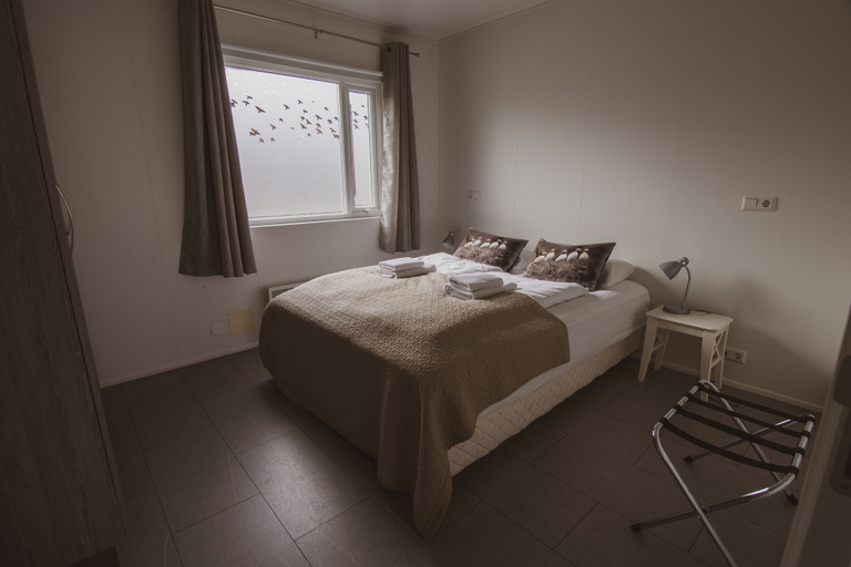 Bedroom 2, Framtid apartments and holiday homes, Djúpavogshreppur