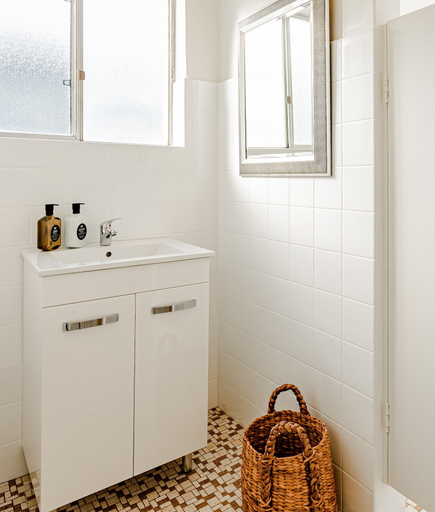 Bathroom 4, Bay Breeze Boutique Accommodation, Eurobodalla
