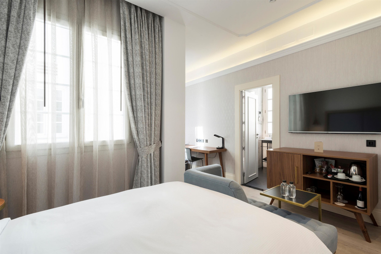 Bedroom 2, DoubleTree by Hilton Madrid-Prado, Madrid