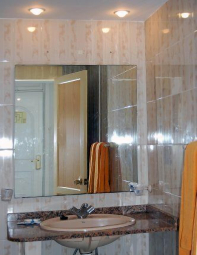Bathroom 4, Hotel Veril Playa, Las Palmas