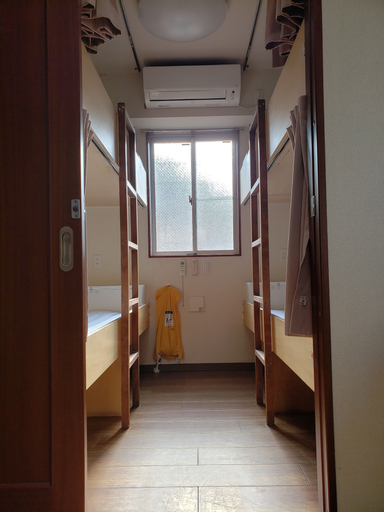 Others 2, Yamate Rest House - Hostel, Caters to Men, Shinjuku