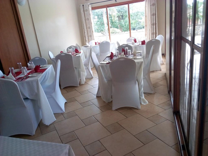 Food & Drinks 4, Zenith  lodge, Lusaka