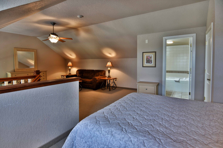 Bedroom 2, Unit 302 2 BD/ 2 BA Condo, Barron