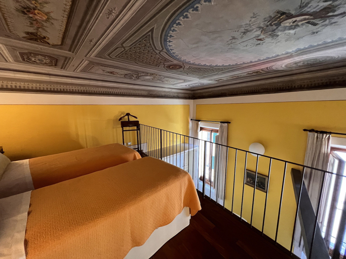 Bedroom 3, Al Giglio Bottonato, Florence