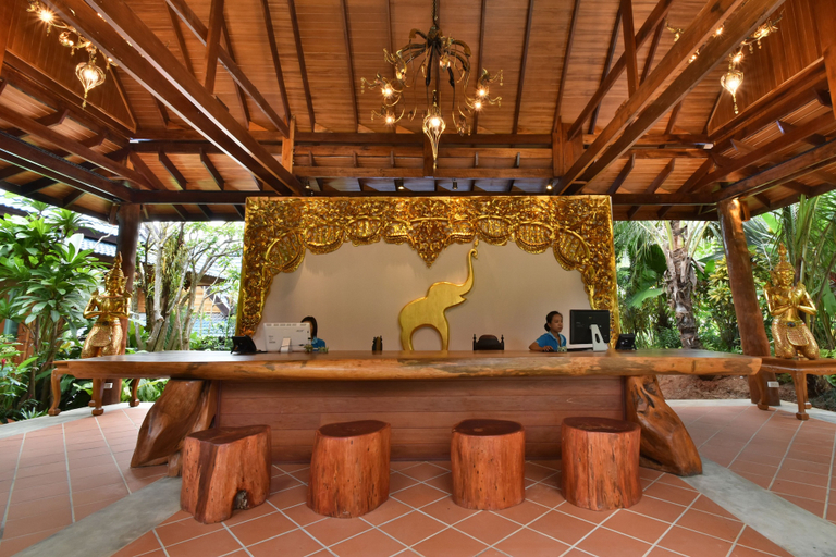 Food & Drinks 5, The Nine Thipthara Klongson Resort, Mueang Krabi