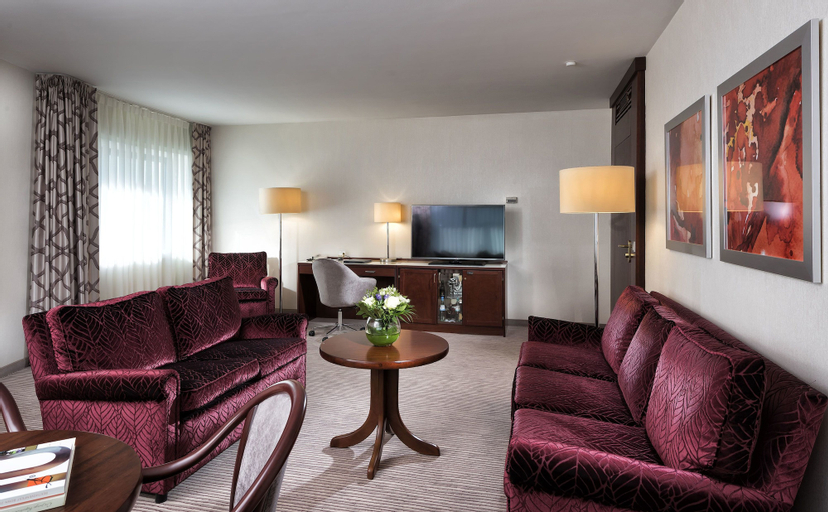 Bedroom 4, Maritim Hotel Bonn, Bonn