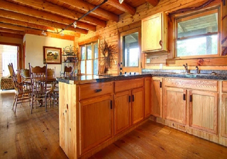 Food & Drinks 5, The Smokehouse Lodge and Cabins, Grundy