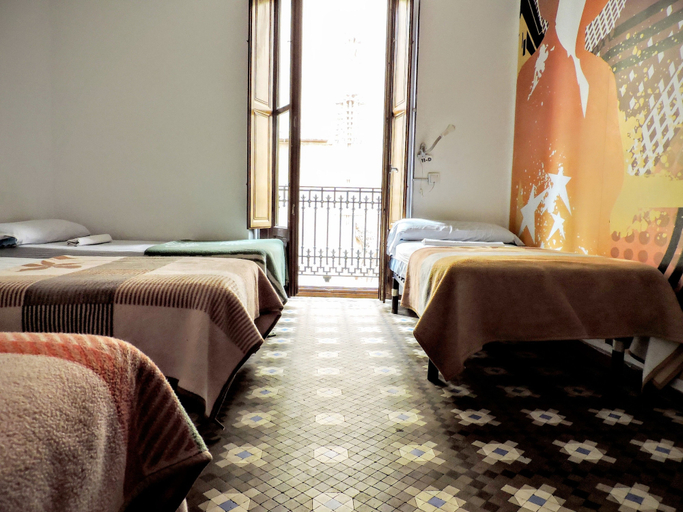 Bedroom 4, Home Youth Hostel, Valencia