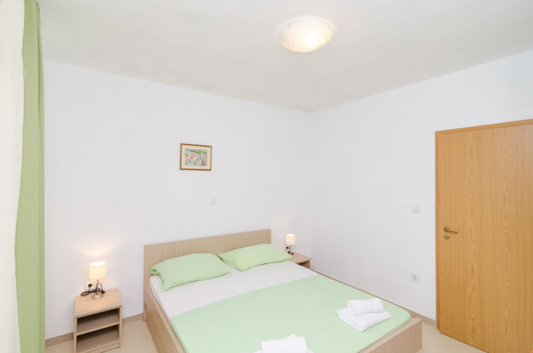Bedroom 2, Apartments Feral, Mljet