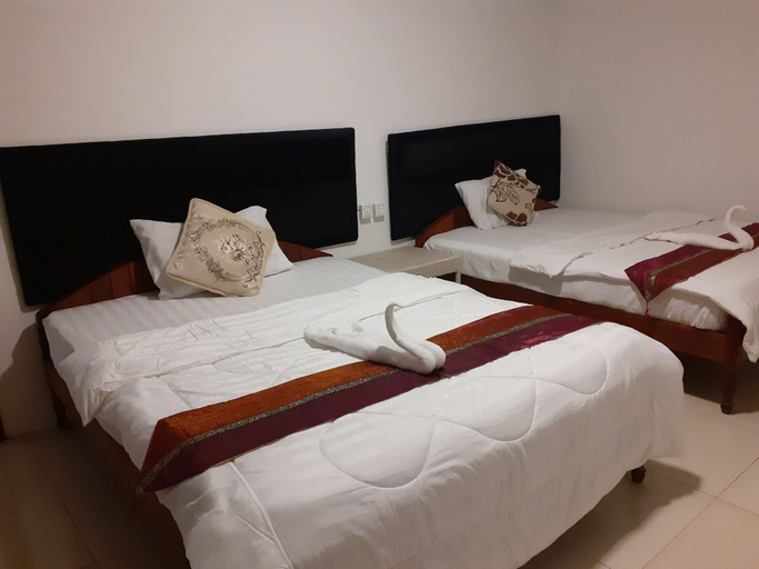 Bedroom 3, New Season Riverside Hotel, Phnom Penh