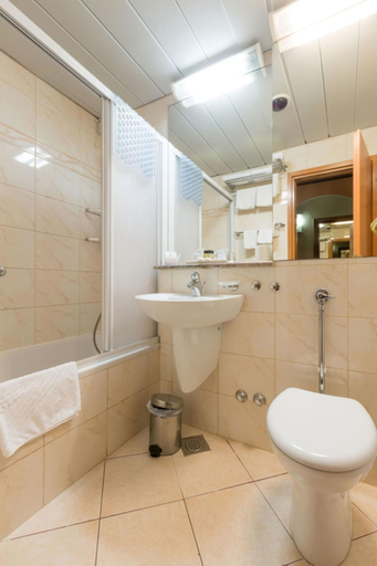 Bathroom 5, Villa Galijot Plava Laguna, Poreč