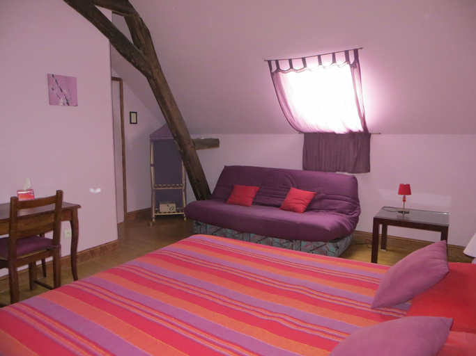 Bedroom 3, Chambres d'hotes Domaine de l'Isle, Loir-et-Cher