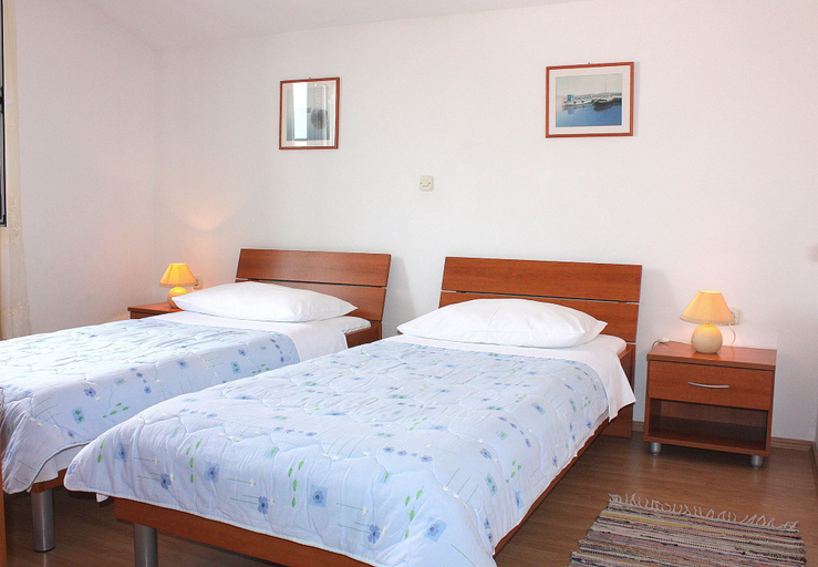Bedroom 2, Apartment VIZ, Pag