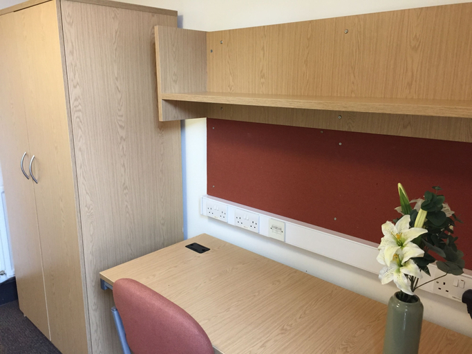Bedroom 4, Davies Court - Hostel, London