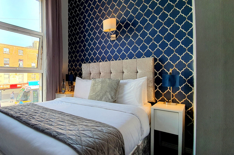 Bedroom 4, The Gate Hotel, Dublin