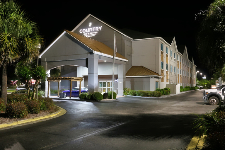 Exterior & Views 2, Country Inn & Suites by Radisson, Savannah Gateway, GA, Chatham