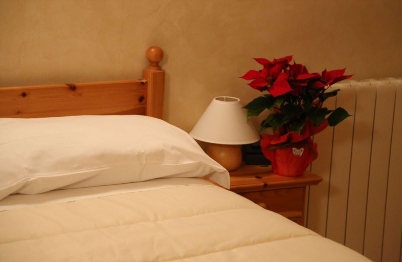 Bedroom 2, Rifugio Sapienza, Catania