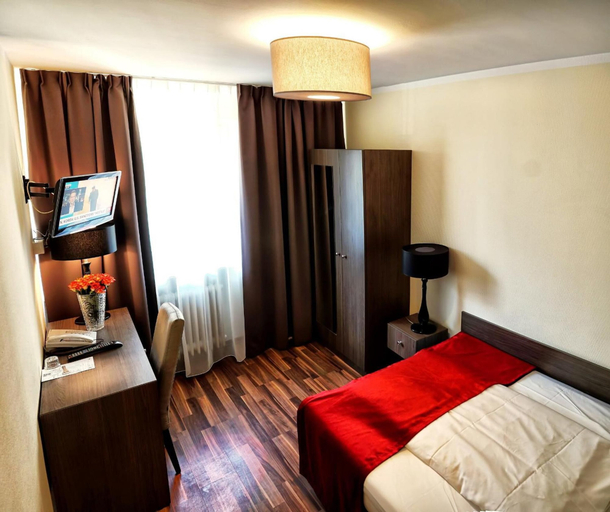 Bedroom 4, Hotel Admiral Frankfurt City Centre, Frankfurt am Main