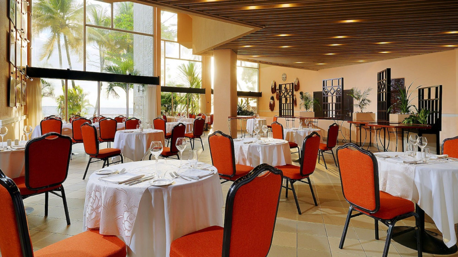 Food & Drinks 5, Hotel Re-Ndama, Komo-Mondah