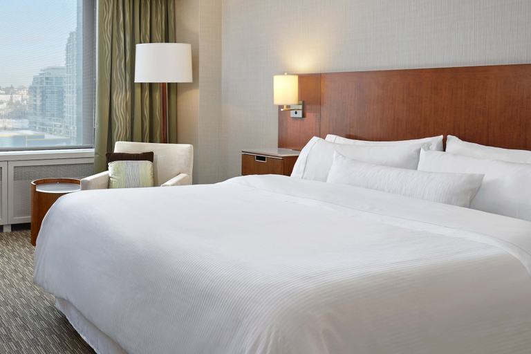 Bedroom 3, The Westin Calgary, Division No. 6