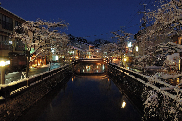 Exterior & Views, Sento Ryokan, Toyooka