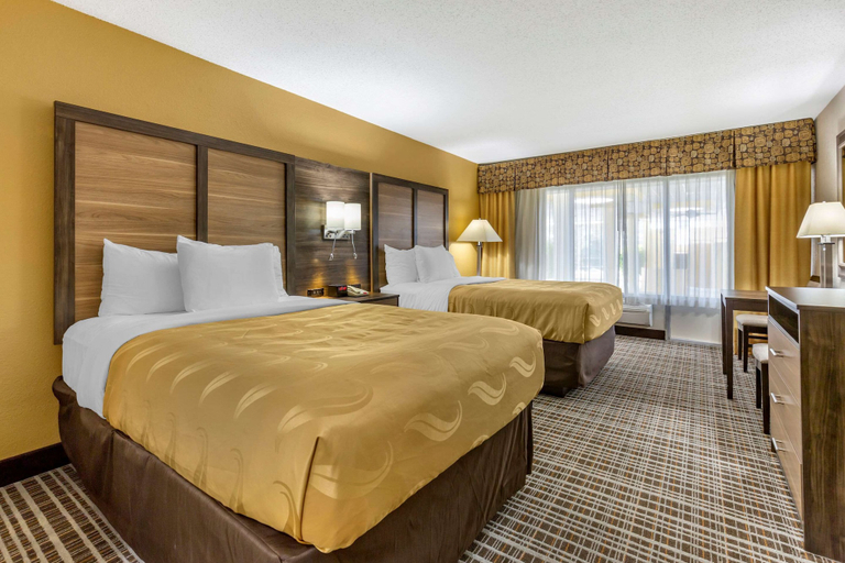 Bedroom 4, Quality Inn & Suites - Greensboro-High Point, Guilford