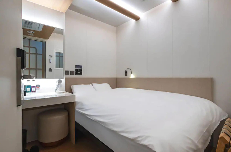 DARAKHYU Yeosu Capsule Hotel by WALKERHILL, Yeosu