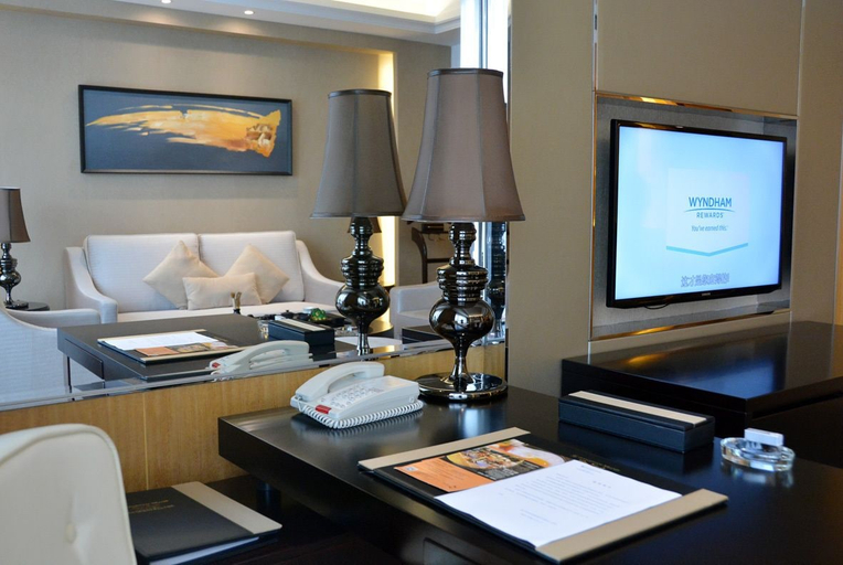 Bedroom 3, Wyndham Grand Plaza Royale Mingfa Zhangzhou, Zhangzhou
