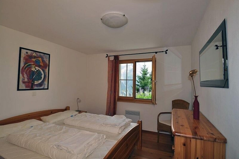 Room 5, Sunnenstrahl EG, Raron
