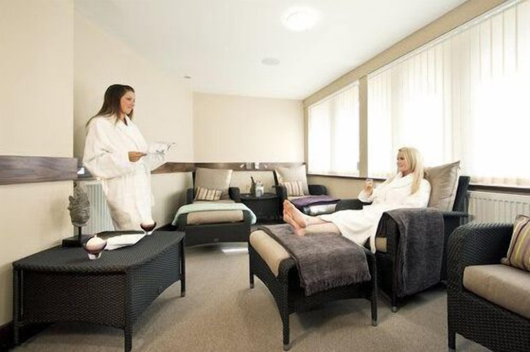 Bedroom 4, Lea Marston Hotel, Warwickshire