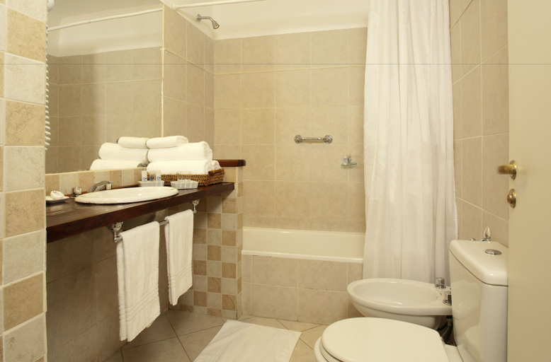Bathroom 4, Sent Calafate, Lago Argentino