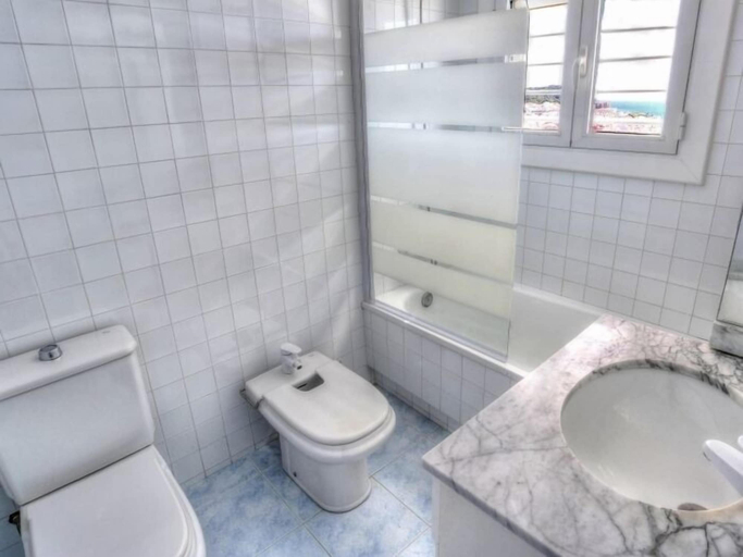 Bathroom 3, Piso Jaume Ii, Girona