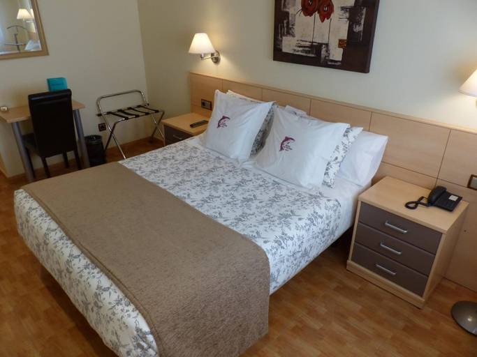 Bedroom 3, Hotel Les Truites, Pyrénées-Orientales