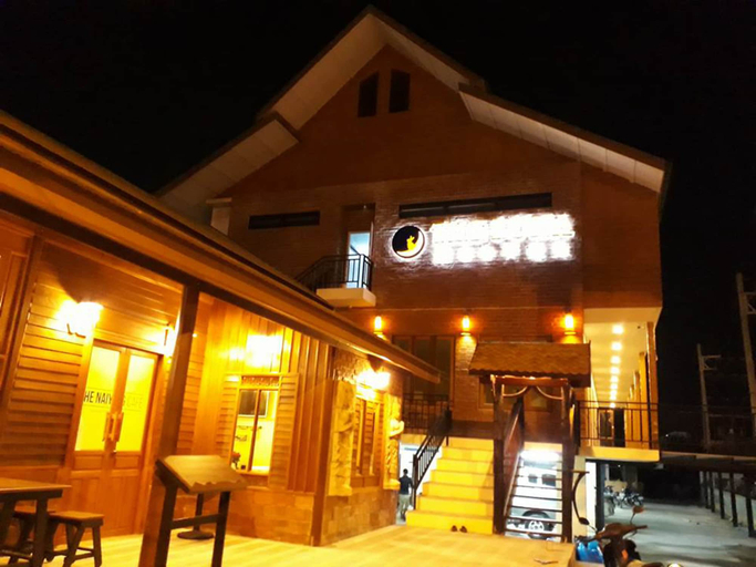 Exterior & Views 2, The Luna Hostel, Pulau Phuket