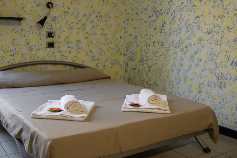 Bedroom 4, Ostello San Filippo Neri, Modena