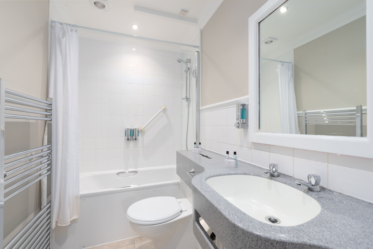 Bathroom 4, Windermere Manor Hotel, Cumbria