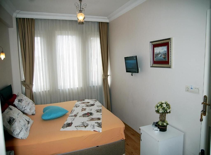 Bedroom 4, Kadikoy Port Hotel, Kadıköy