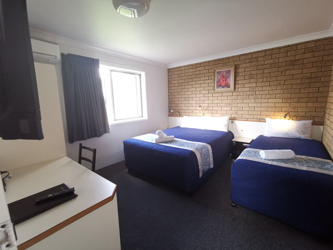 Bedroom 30