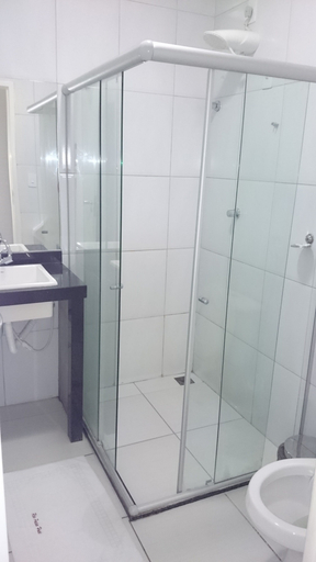 Bathroom 4, Reis Palace Hotel, Petrolina