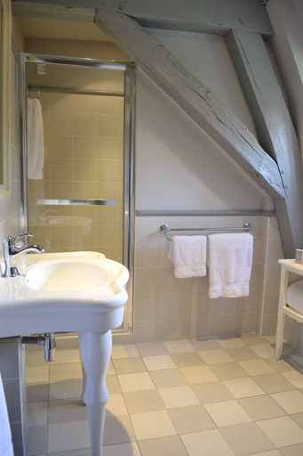 Bathroom 4, Hôtel Restaurant - Chateau de Lalande, Dordogne