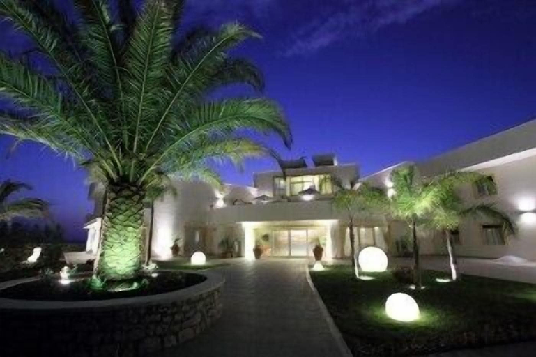 Exterior & Views 2, Bouganville Palace Hotel, Cosenza