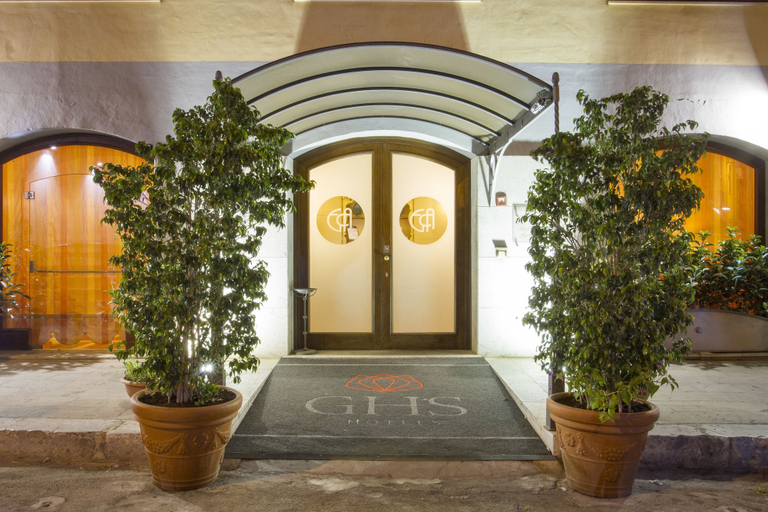 Exterior & Views 2, Hotel Vecchio Borgo, Palermo