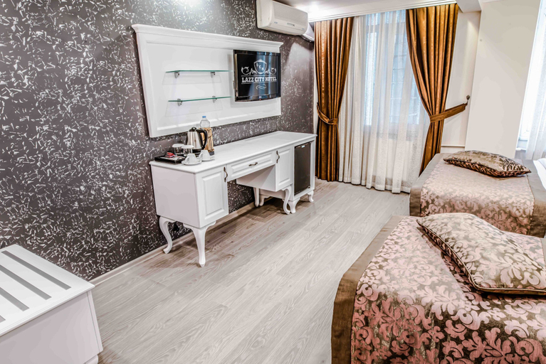Bedroom 4, Lazz City Hotel, Beyoğlu