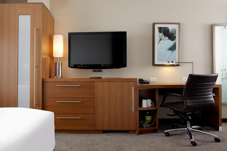 Bedroom 3, Hyatt Place Lincoln / Downtown - Haymarket, Lancaster