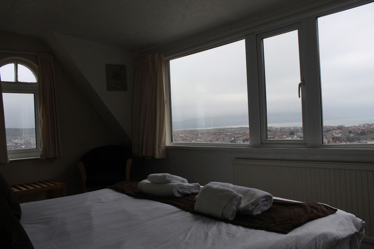 Bedroom 3, Headlands Hotel, Conwy