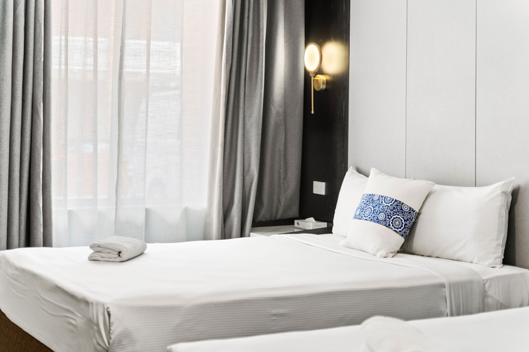 Bedroom 3, WM Hotel Bankstown, Sydney