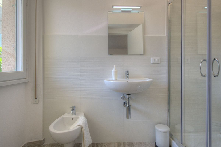 Bedroom 3, Rione San carlo, Savona