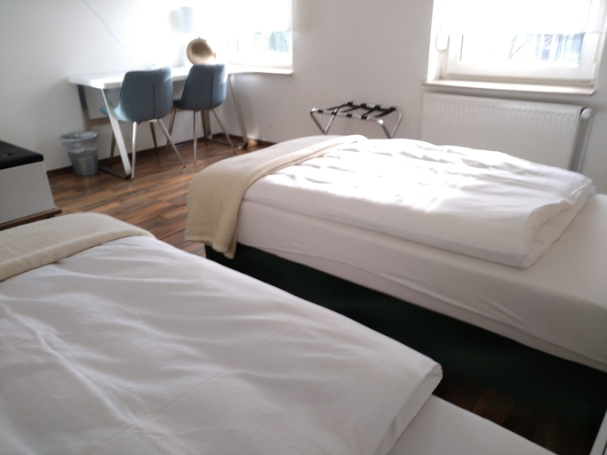 Bedroom 5, Hotel Zentrum, Rhein-Kreis Neuss